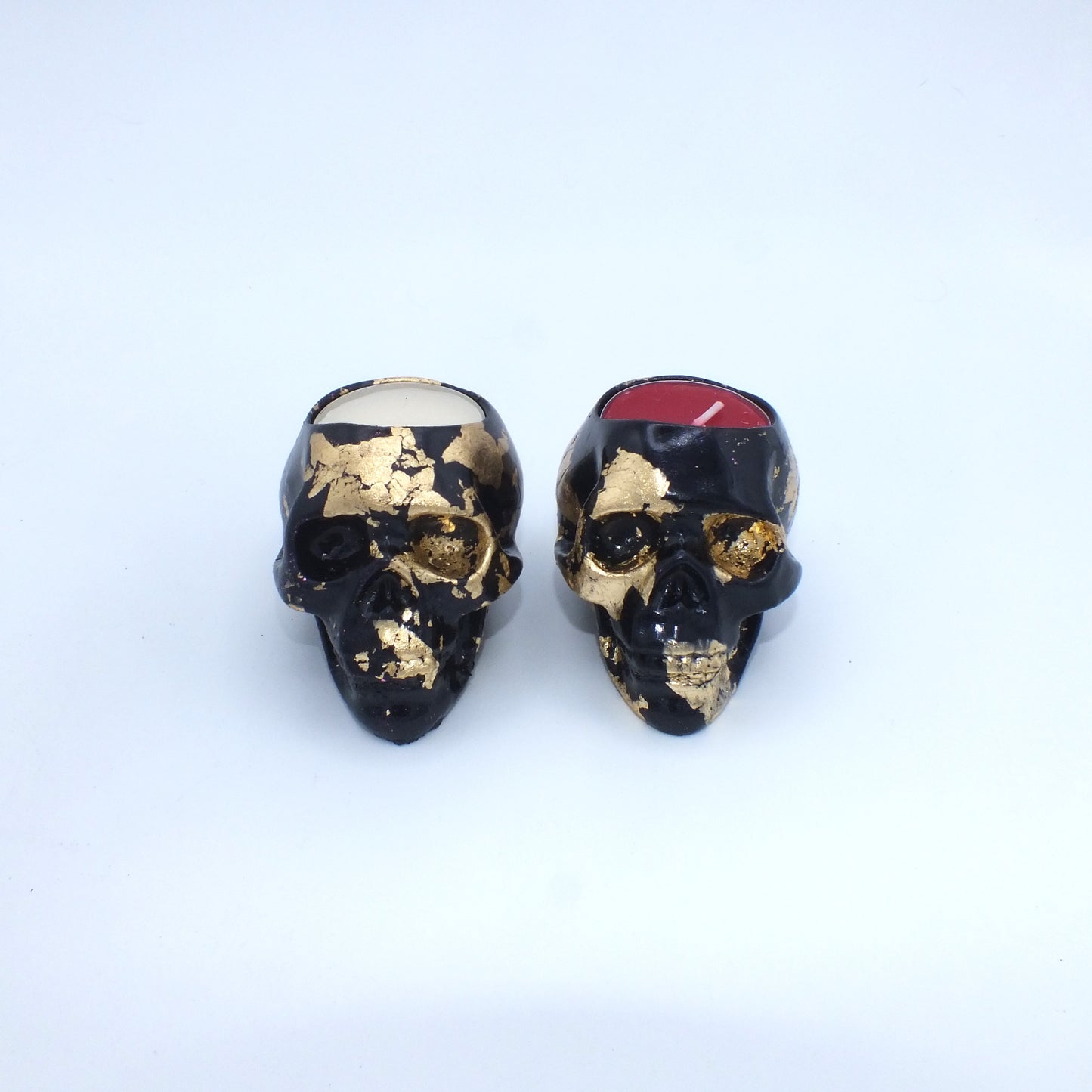 BLACK & GOLD MARBLED METALLIC FOIL TEA LIGHT HOLDER SKULLS