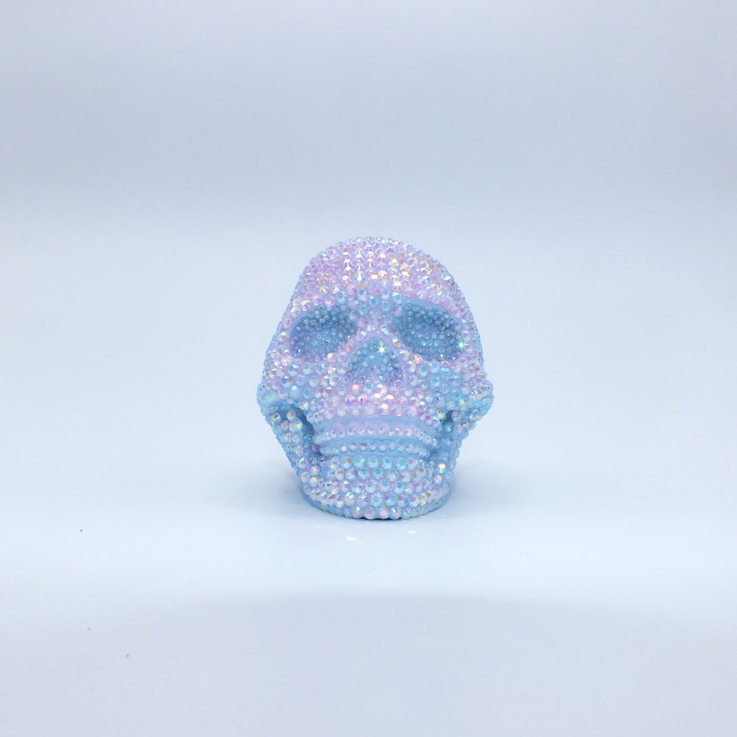 GRADIENT RHINESTONE SKULLS